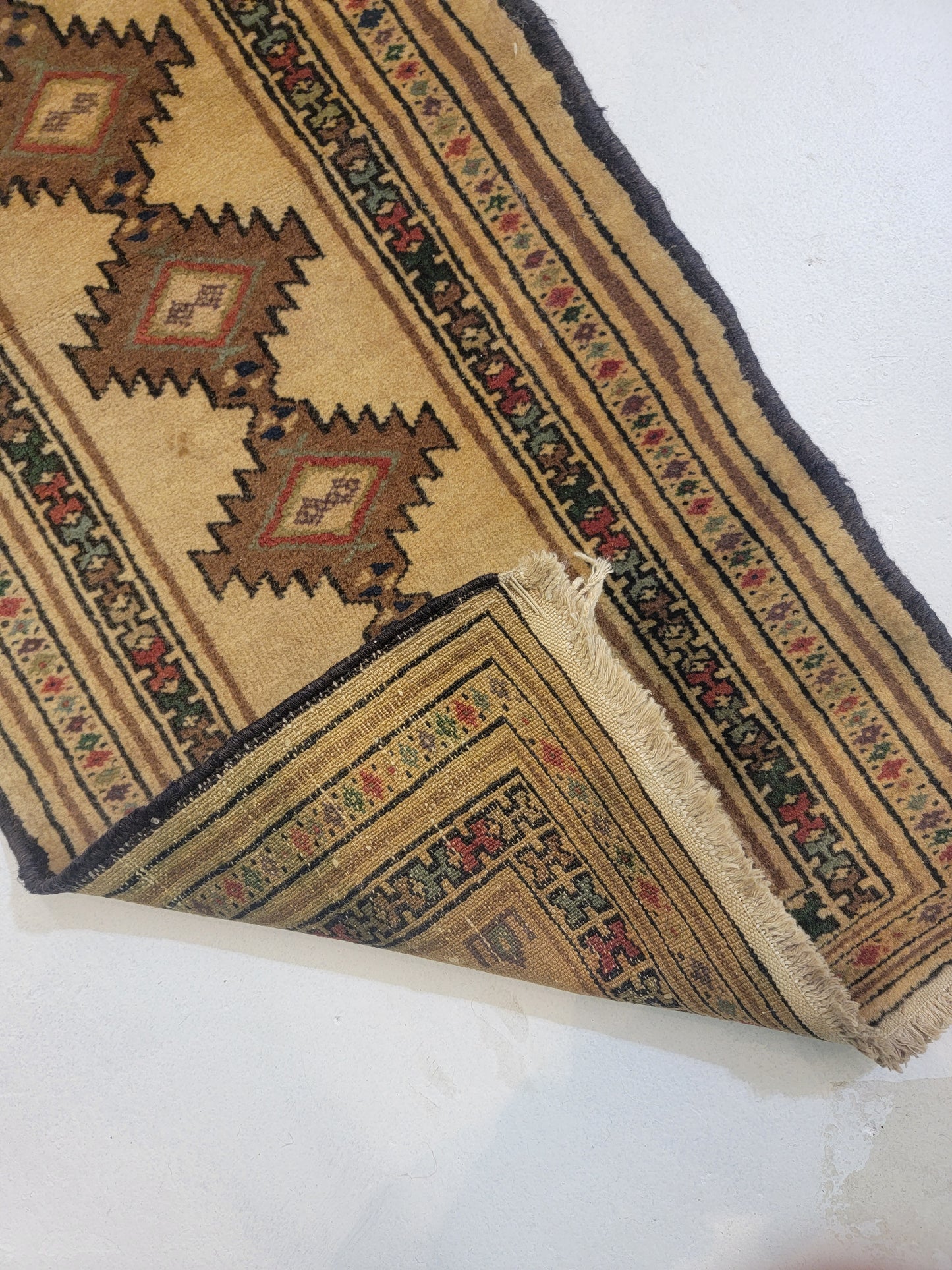 Hand-Knotted Wool Runner Turkmen 1'5" x 8'4"