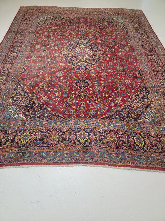 Hand-Knotted Wool Rug Kashan 9'9" x 12'11"