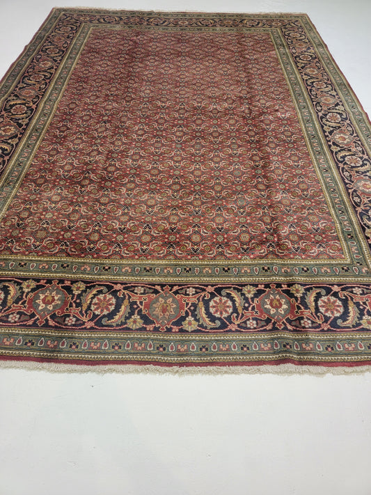 Hand-Knotted Wool Rug Tabriz 9'6" x 12'11"