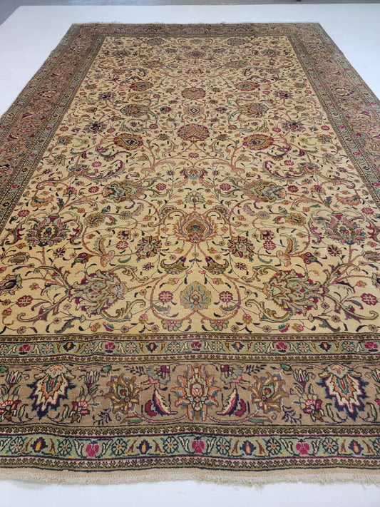Hand-Knotted Wool Rug Tabriz 9'10" x 15'7"