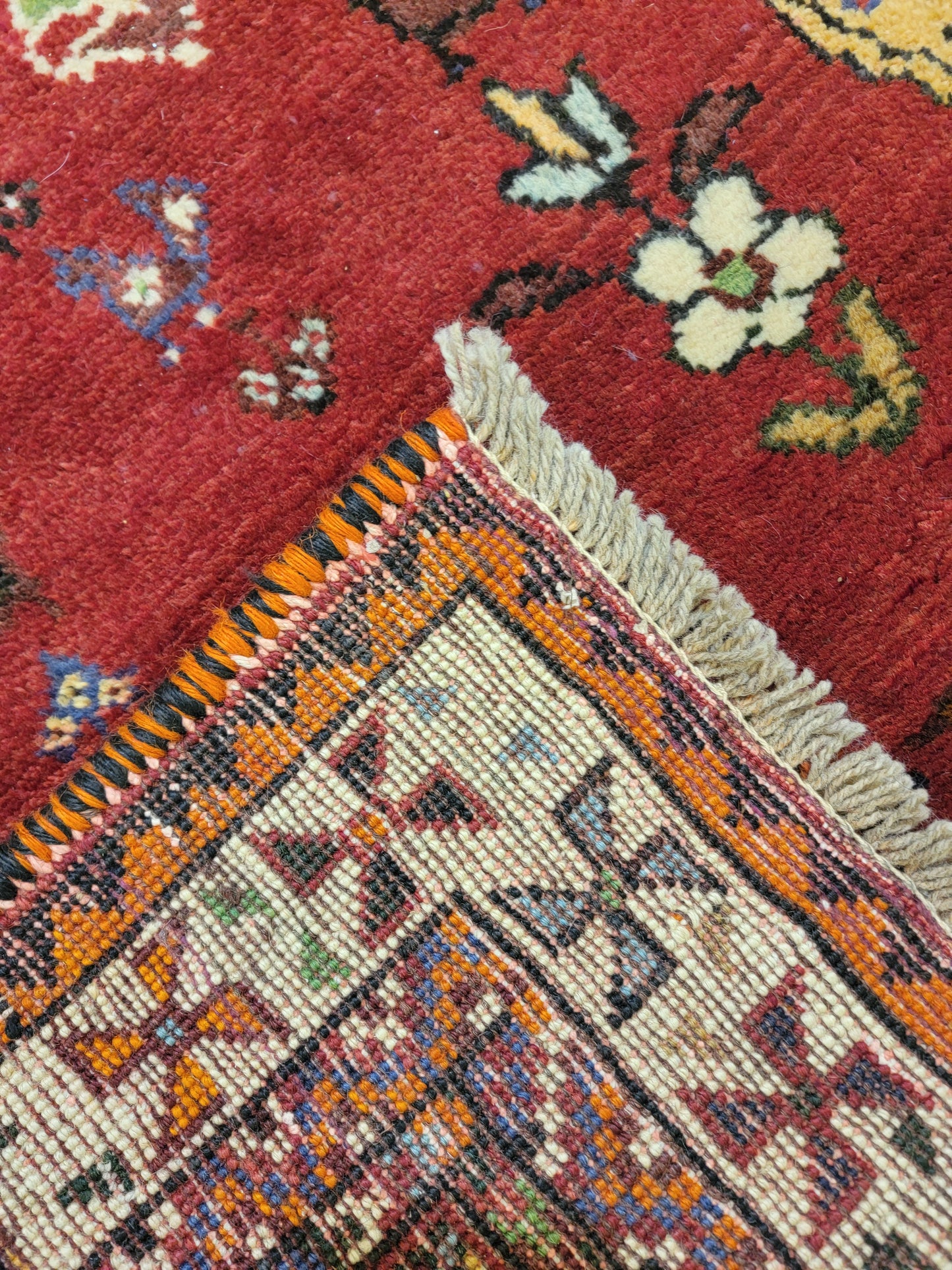 Hand-Knotted Wool Rug Shiraz 7'3" x 10'8"