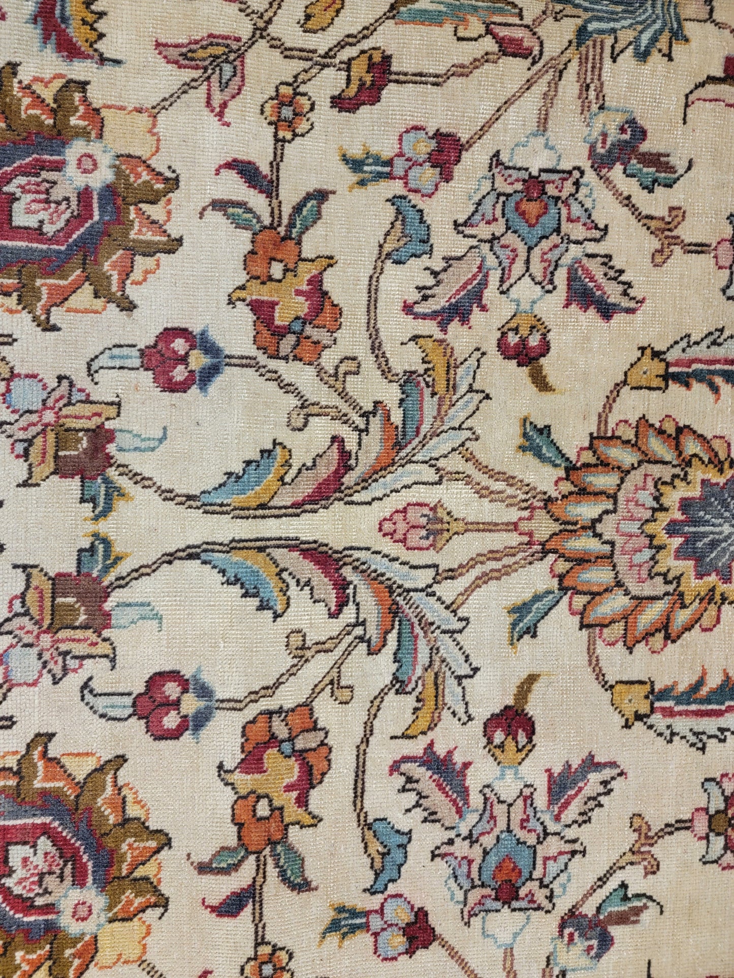 Hand-Knotted Wool Rug Tabriz 8'11" x 12'8"