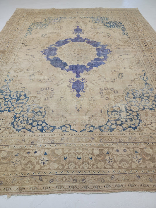Hand-Knotted Wool Rug Tabriz Distressed 9'6" x 12'9"
