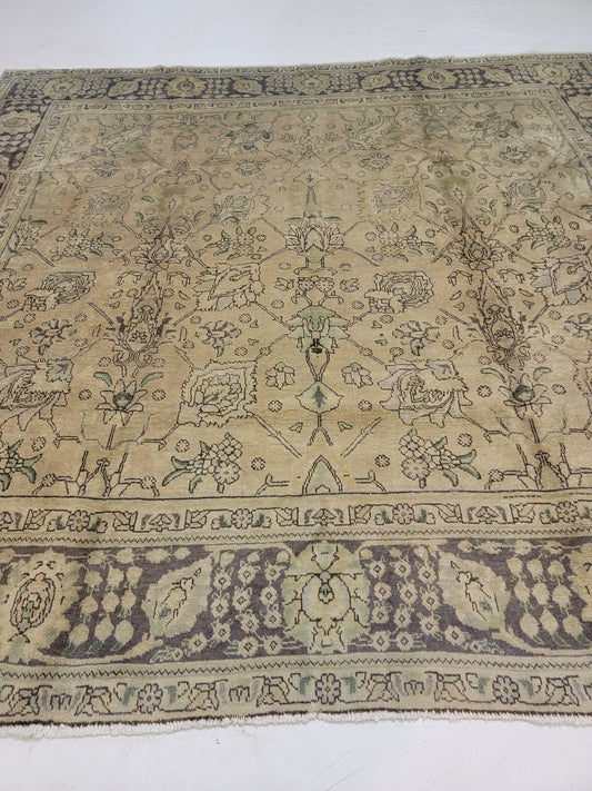Hand-Knotted Wool Rug Tabriz 8'10" x 9'5"