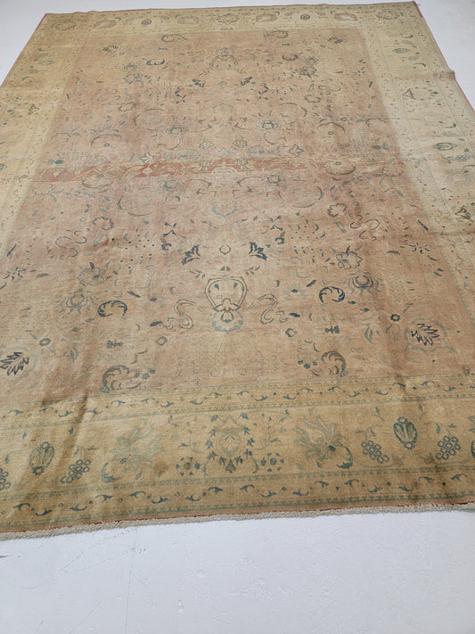 Hand-Knotted Wool Rug Tabriz 8'6" x 11'