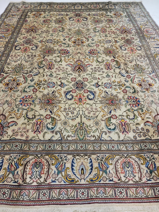 Hand-Knotted Wool Rug Tabriz 9'7" x 12'4"