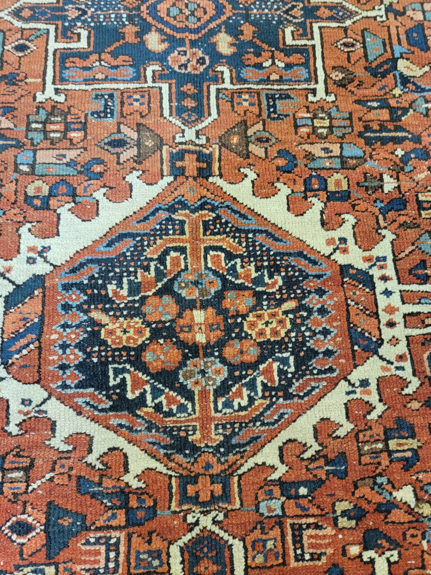 Hand-Knotted Wool Rug Heriz Karajeh 3'6" x 4'7"