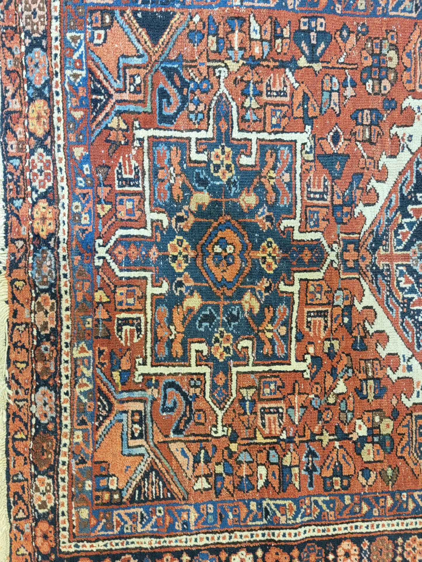 Hand-Knotted Wool Rug Heriz Karajeh 3'6" x 4'7"