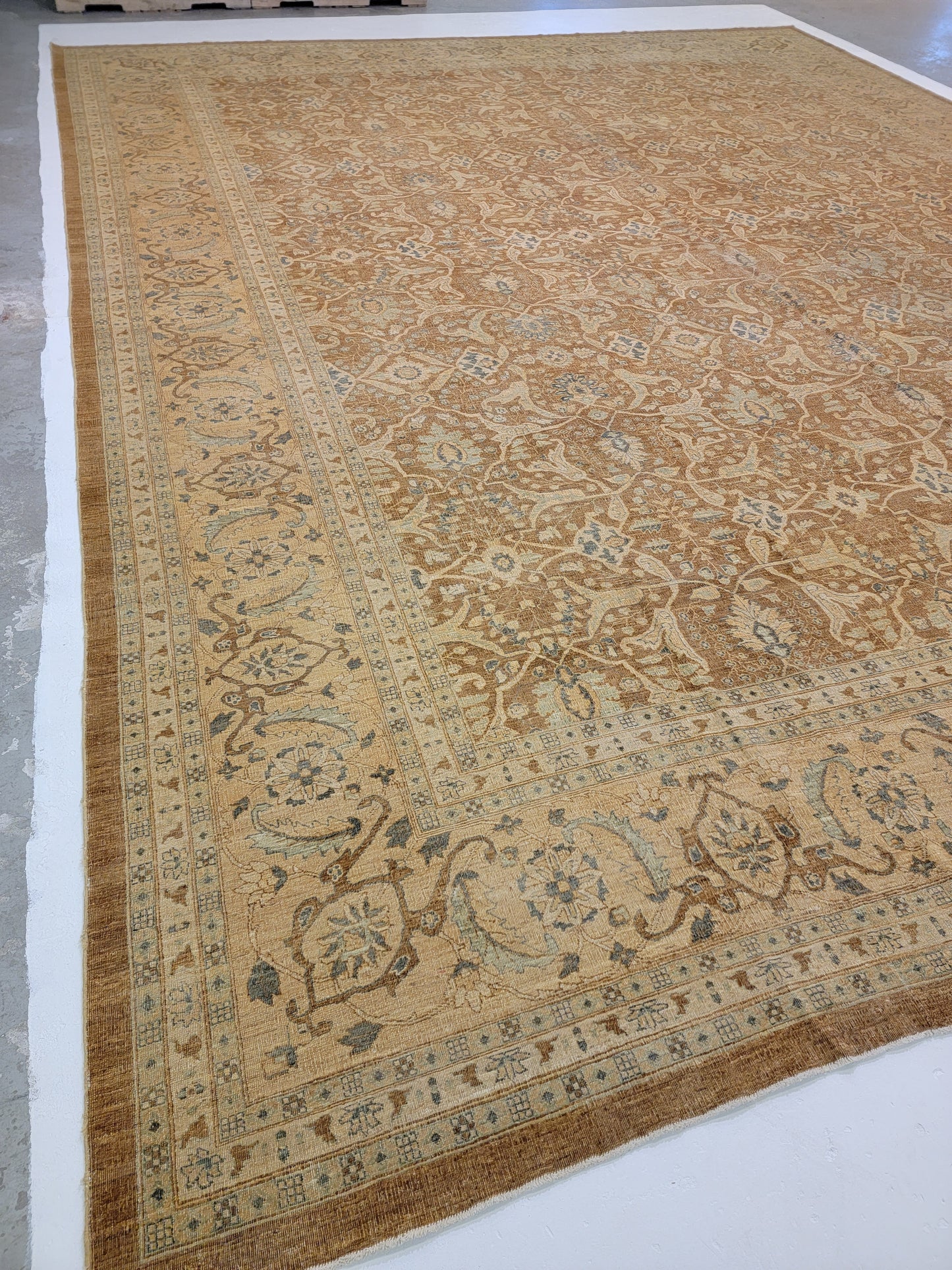 Antique Hand-Knotted Wool Area Rug Sultanabad Egyptian Oversized 16'4" x 20'2"