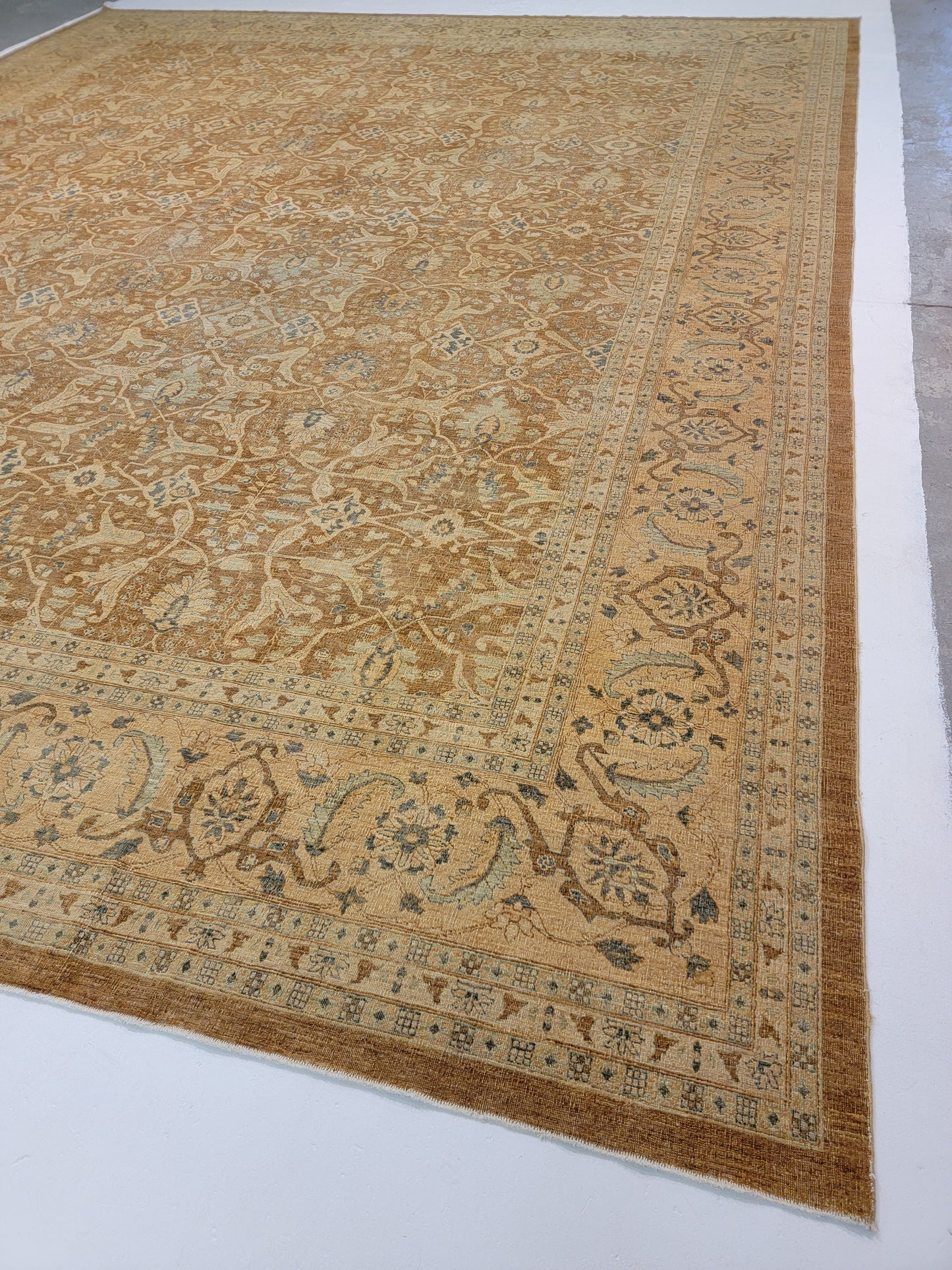 Antique Hand-Knotted Wool Area Rug Sultanabad Egyptian Oversized 16'4" x 20'2"