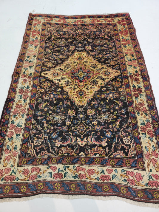 Antique Hand-Knotted Wool Area Rug Semnan 4'3" x 6'1"