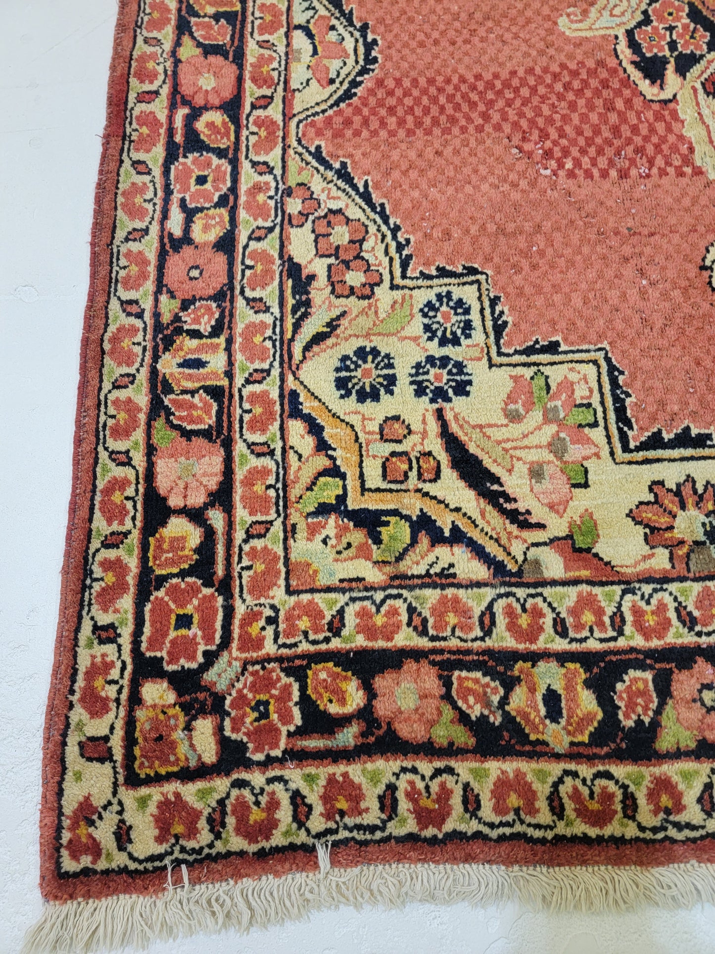 Antique Hand-Knotted Wool Area Rug Mahal 4'5" x 6'10"