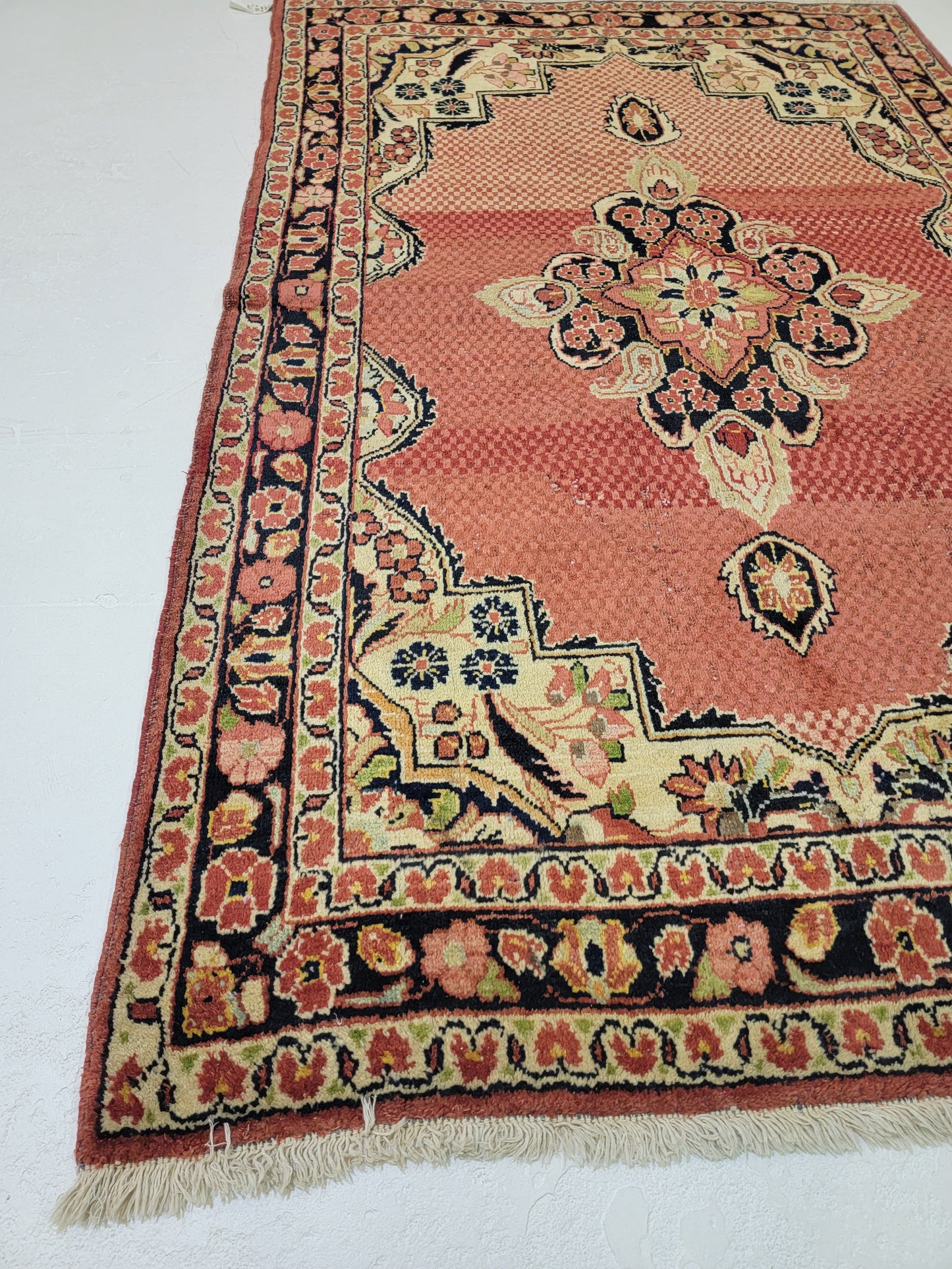 Antique Hand-Knotted Wool Area Rug Mahal 4'5" x 6'10"