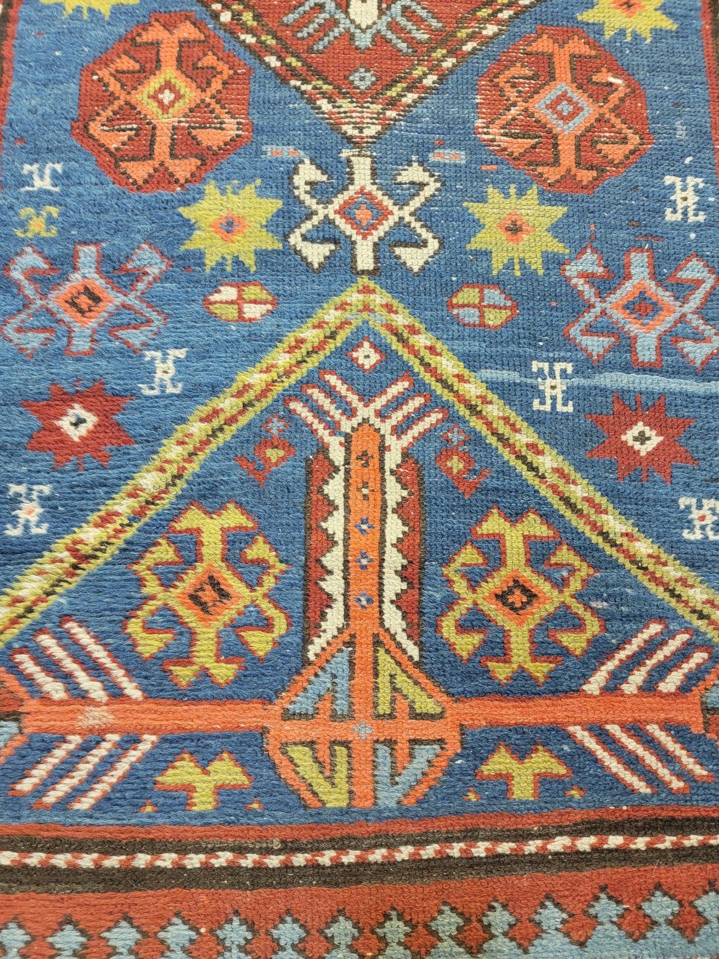 Antique Hand-Knotted Wool Runner Serapi 3'2" x 9'9"