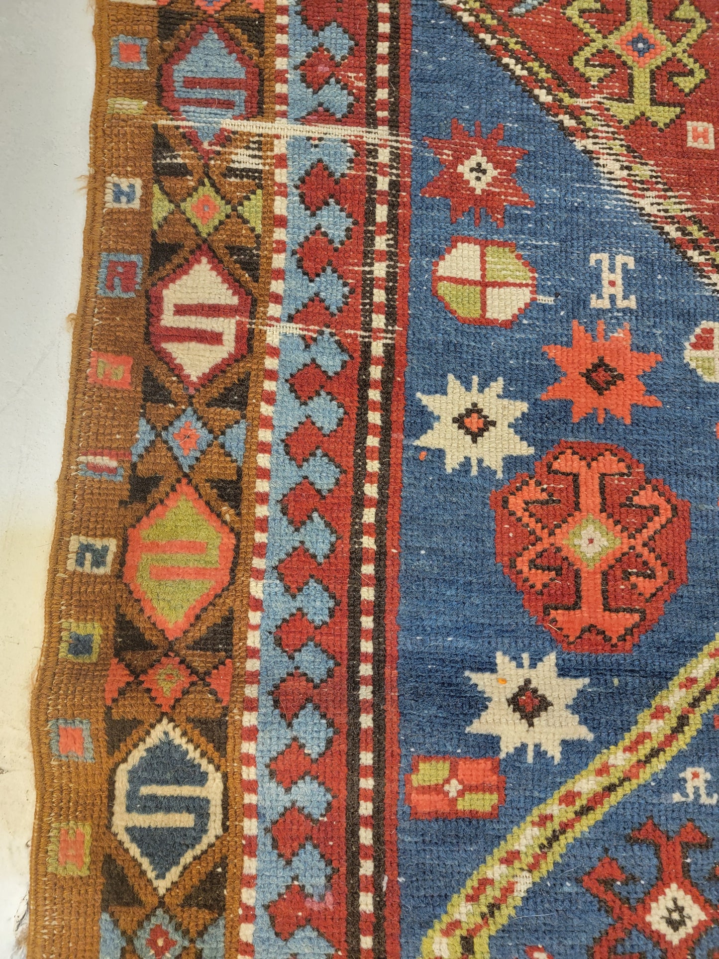 Antique Hand-Knotted Wool Runner Serapi 3'2" x 9'9"