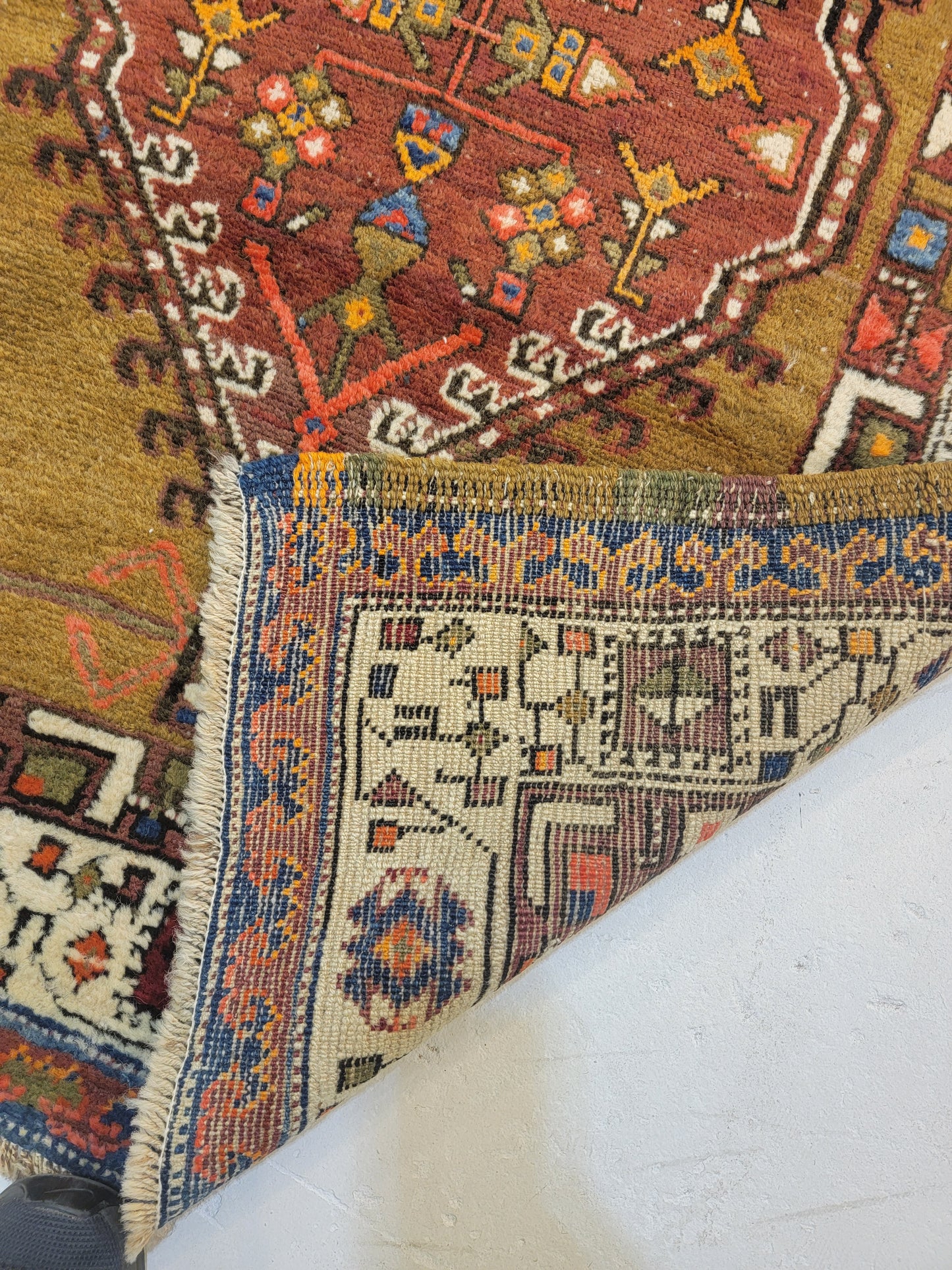 Antique Hand-Knotted Wool Runner Serapi Camel Hair 3'6" x 9'4"