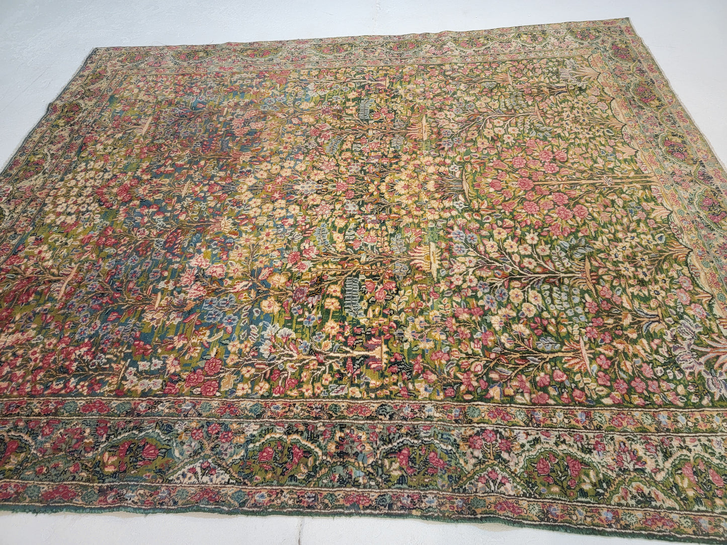 Antique Hand-Knotted Wool Area Rug Kerman Rahvar/Lahvar 6'9" x 8'4"