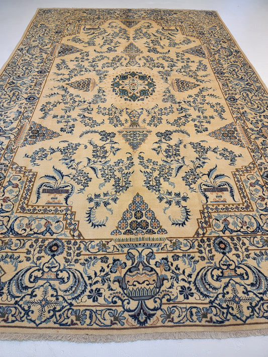 Antique Hand-Knotted Wool Rug Kashan 8' x 13'