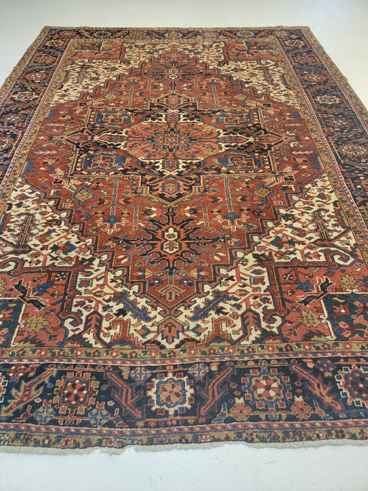 Antique Hand-Knotted Wool Rug Heriz Serapi 8' x 11'3"