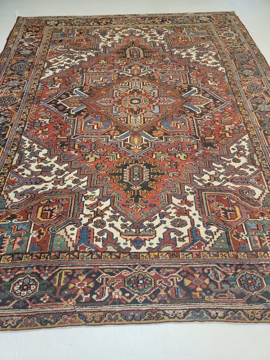 Antique Hand-Knotted Wool Rug Heriz Serapi 7'10" x 9'10"