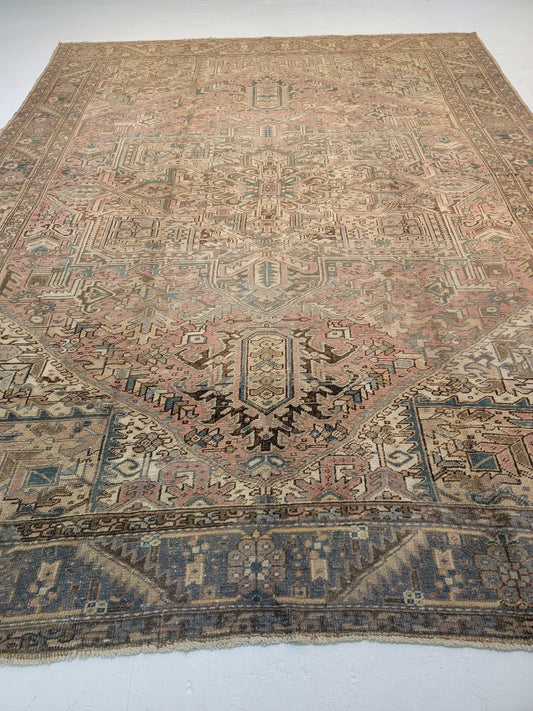 Antique Hand-Knotted Wool Rug Heriz 9'10" x 13'