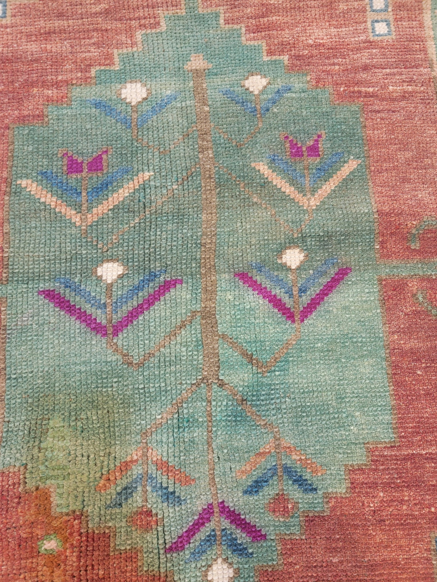 Hand-Knotted Wool Runner Turkish Oushak Anatolian 3'2" x 5'6"