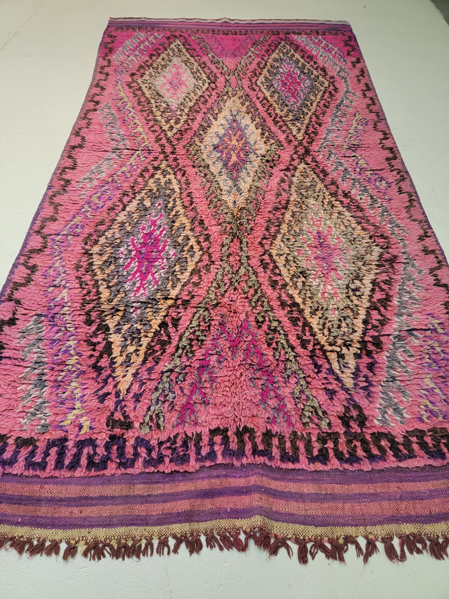 Hand-Knotted Wool Area Rug Moroccan 5'8" x 11'6"