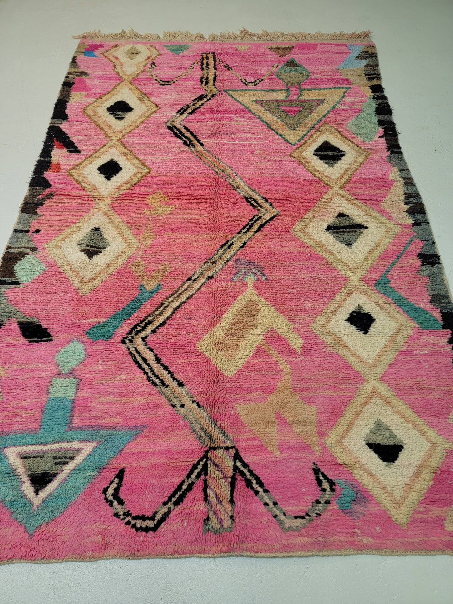 Hand-Knotted Wool Area Rug Moroccan 5'7" x 8'7"
