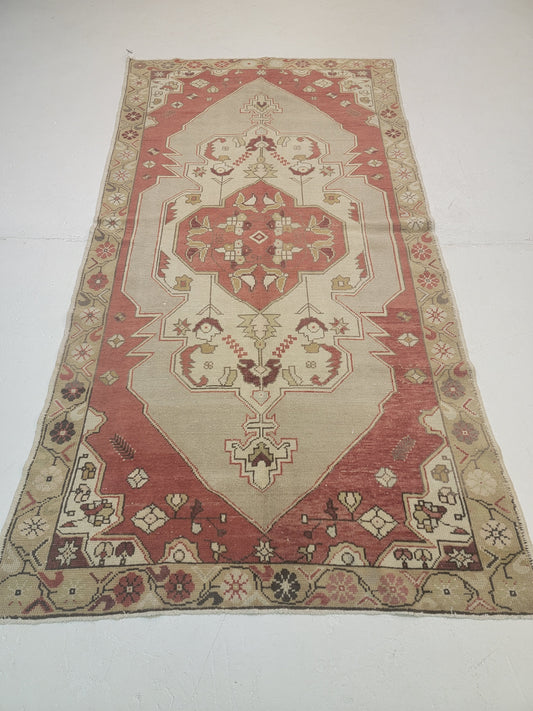 Hand-Knotted Wool Area Rug Turkish Oushak 4'4" x 8'5"