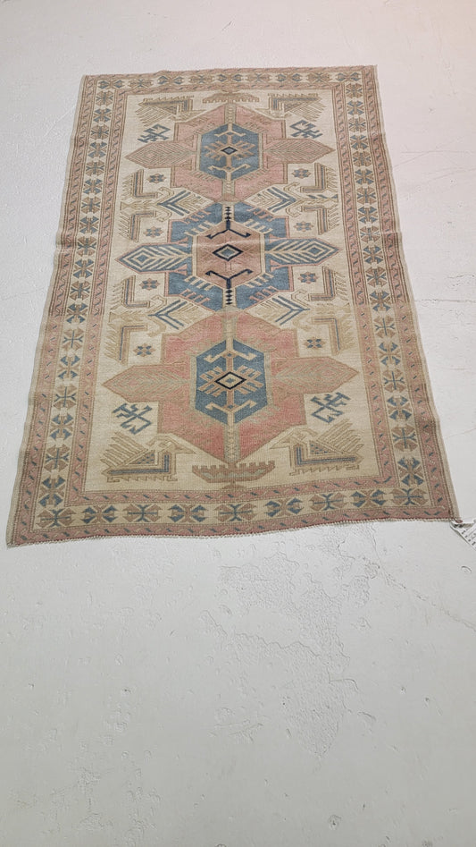 Hand-Knotted Wool Area Rug Turkish Oushak 3'2" x 5'4"