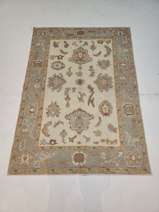 Hand-Knotted Wool Area Rug Turkish Oushak 3'9" x 5'2"