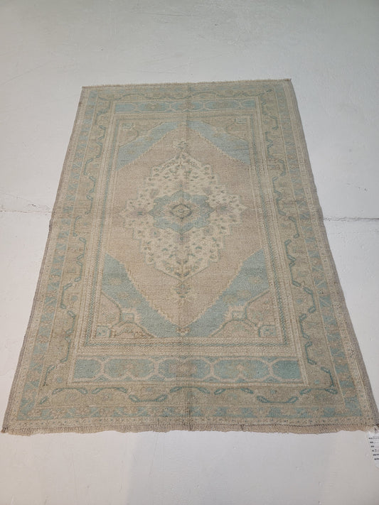 Hand-Knotted Wool Area Rug Turkish Oushak 3'6" x 5'2"