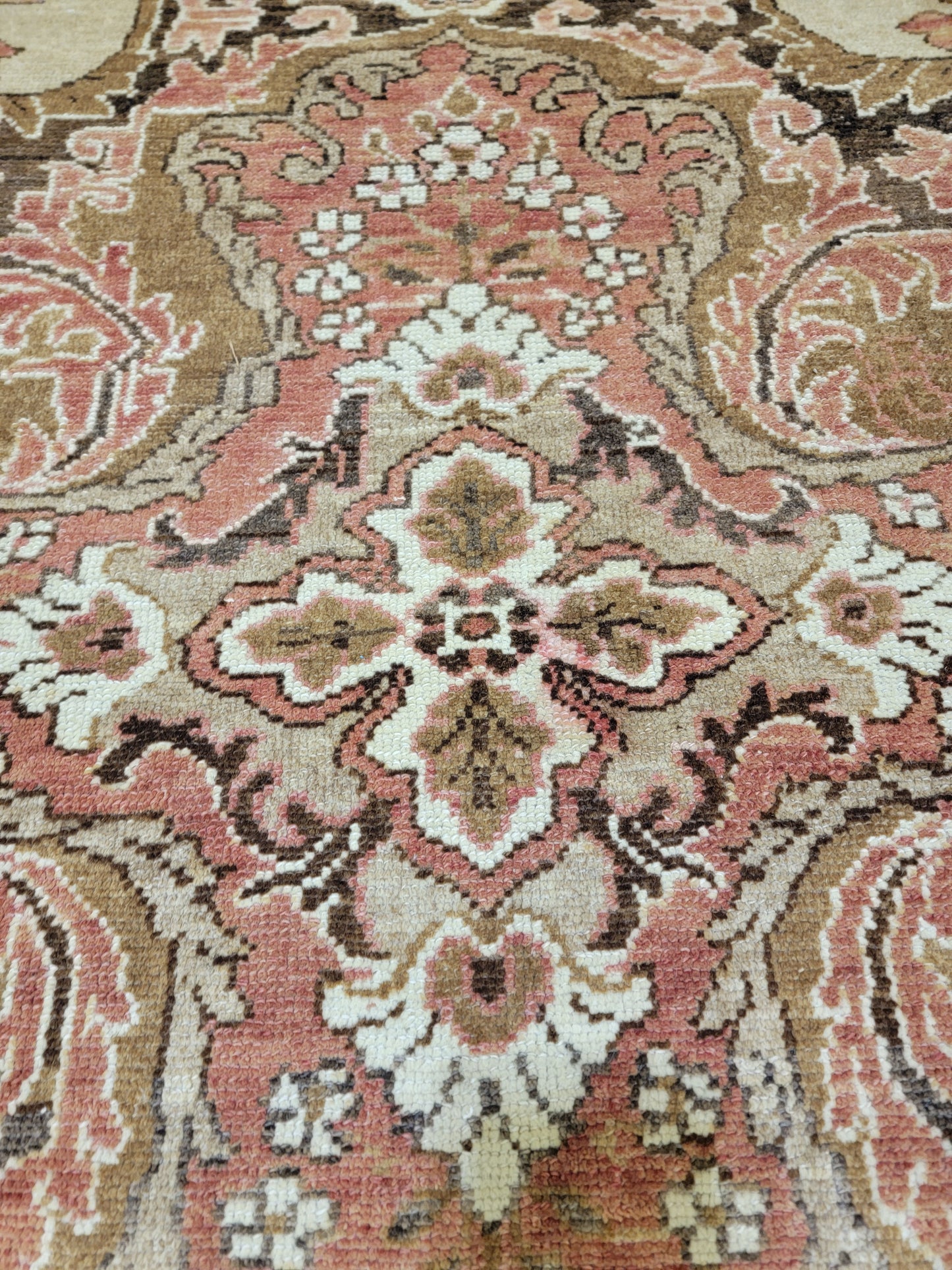 Hand-Knotted Wool Area Rug Turkish Oushak 7'6" x 9'9"