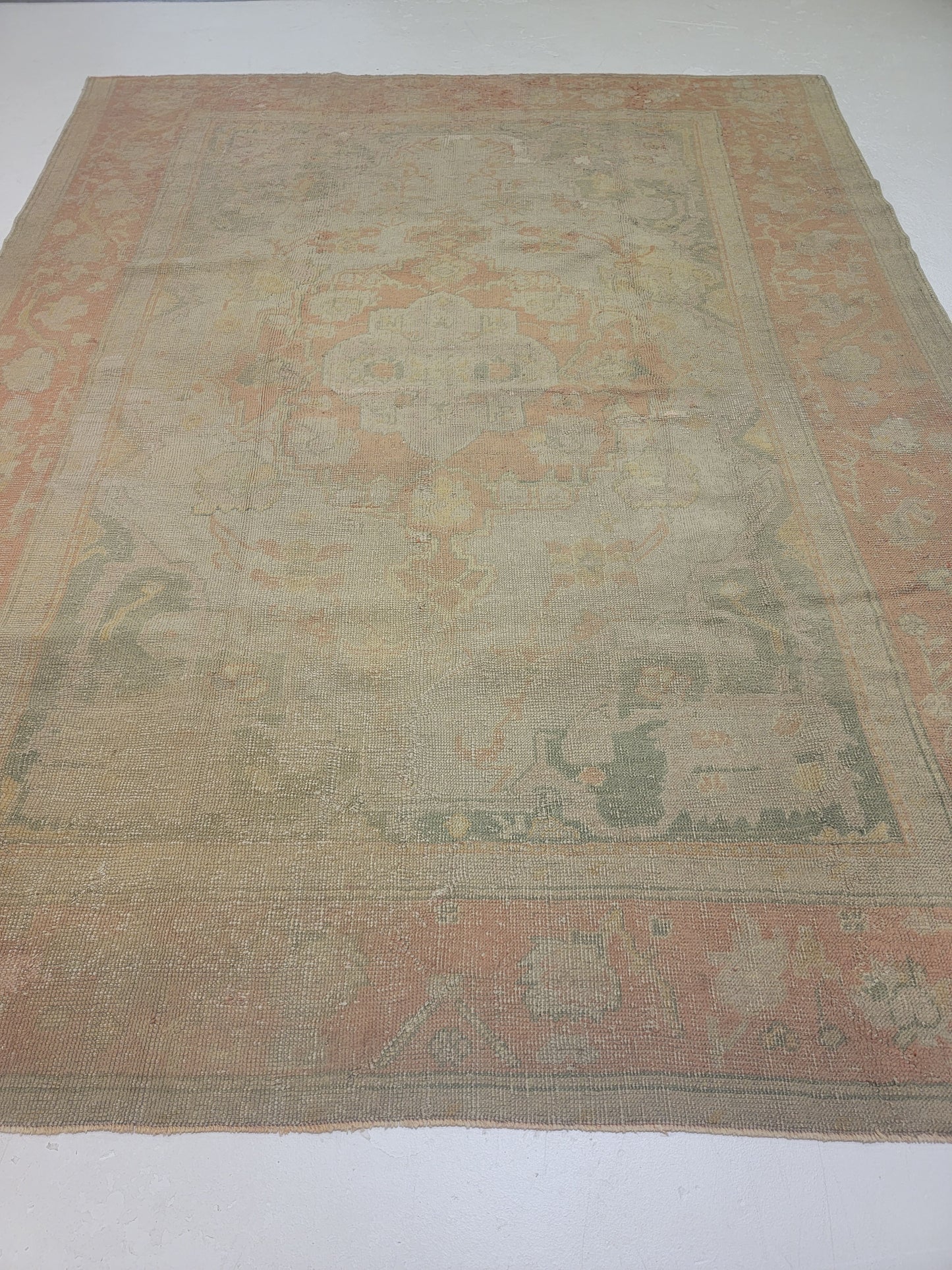Hand-Knotted Wool Area Rug Turkish Oushak 7'6" x 10'
