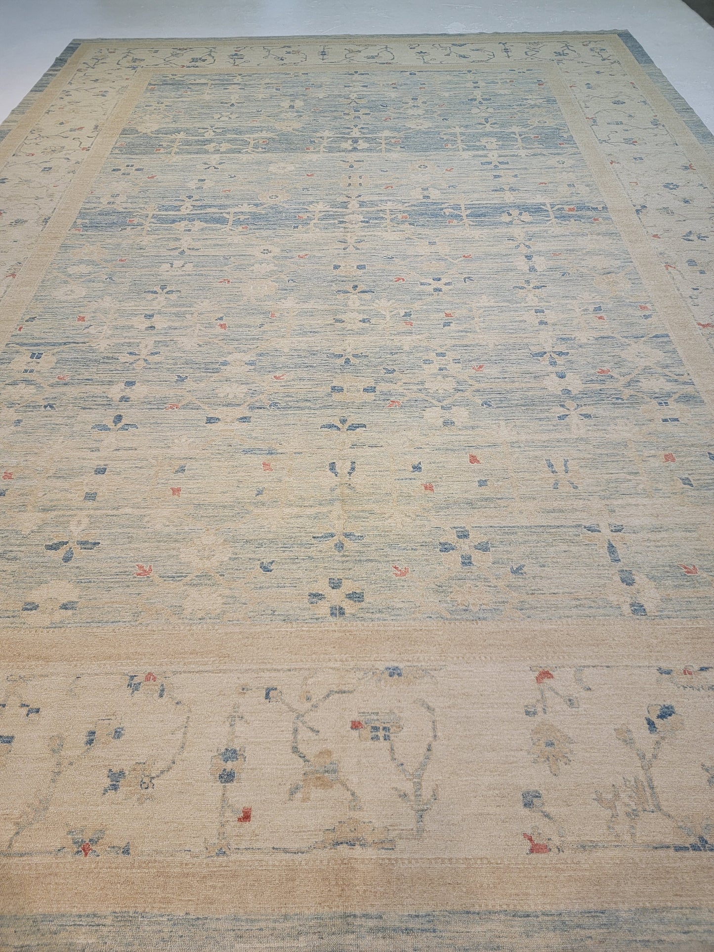 Hand-Knotted Wool Area Rug Turkish Oushak 12'1" x 16'4"