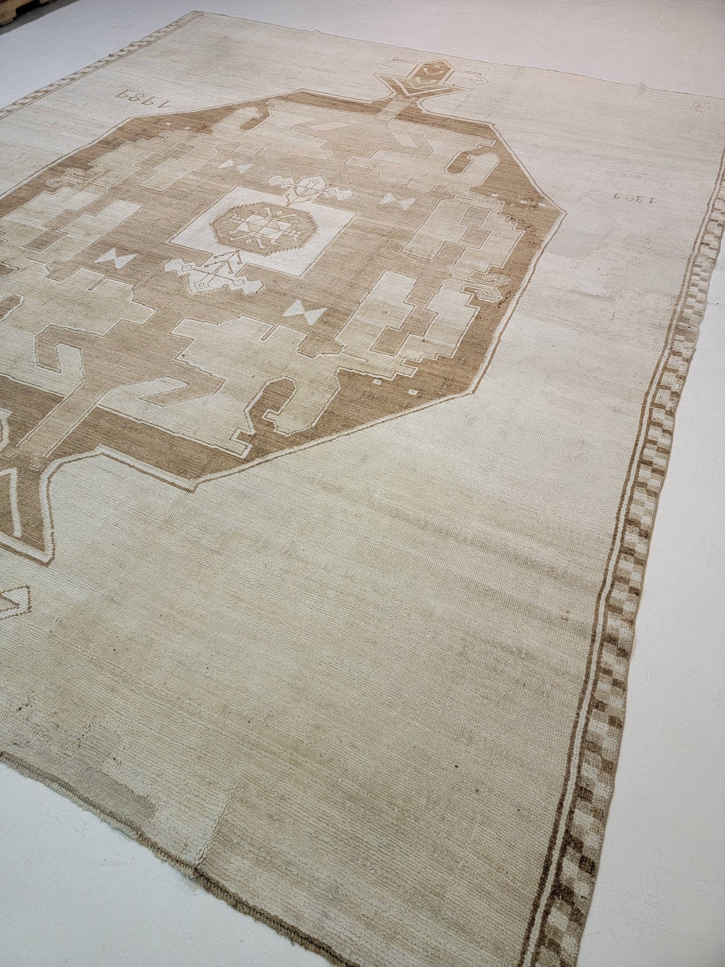 Hand-Knotted Wool Area Rug Turkish Oushak 10'7" x 12'10"