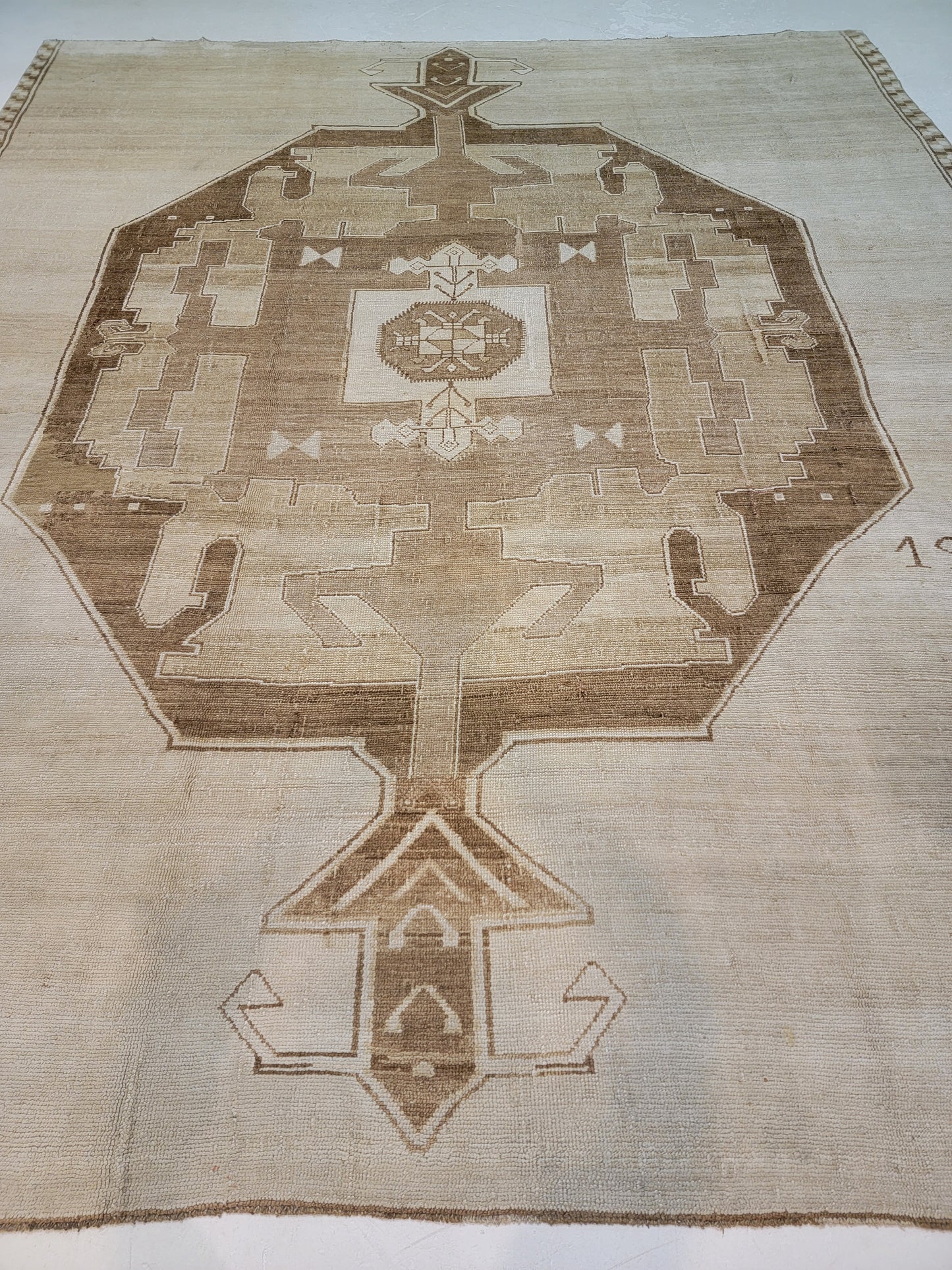 Hand-Knotted Wool Area Rug Turkish Oushak 10'7" x 12'10"