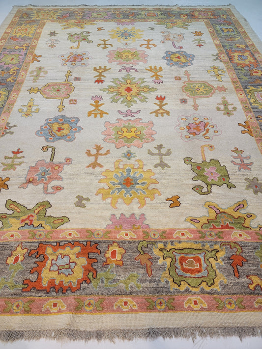 Hand-Knotted Wool Rug Turkish Oushak 10'9" x 13'6"