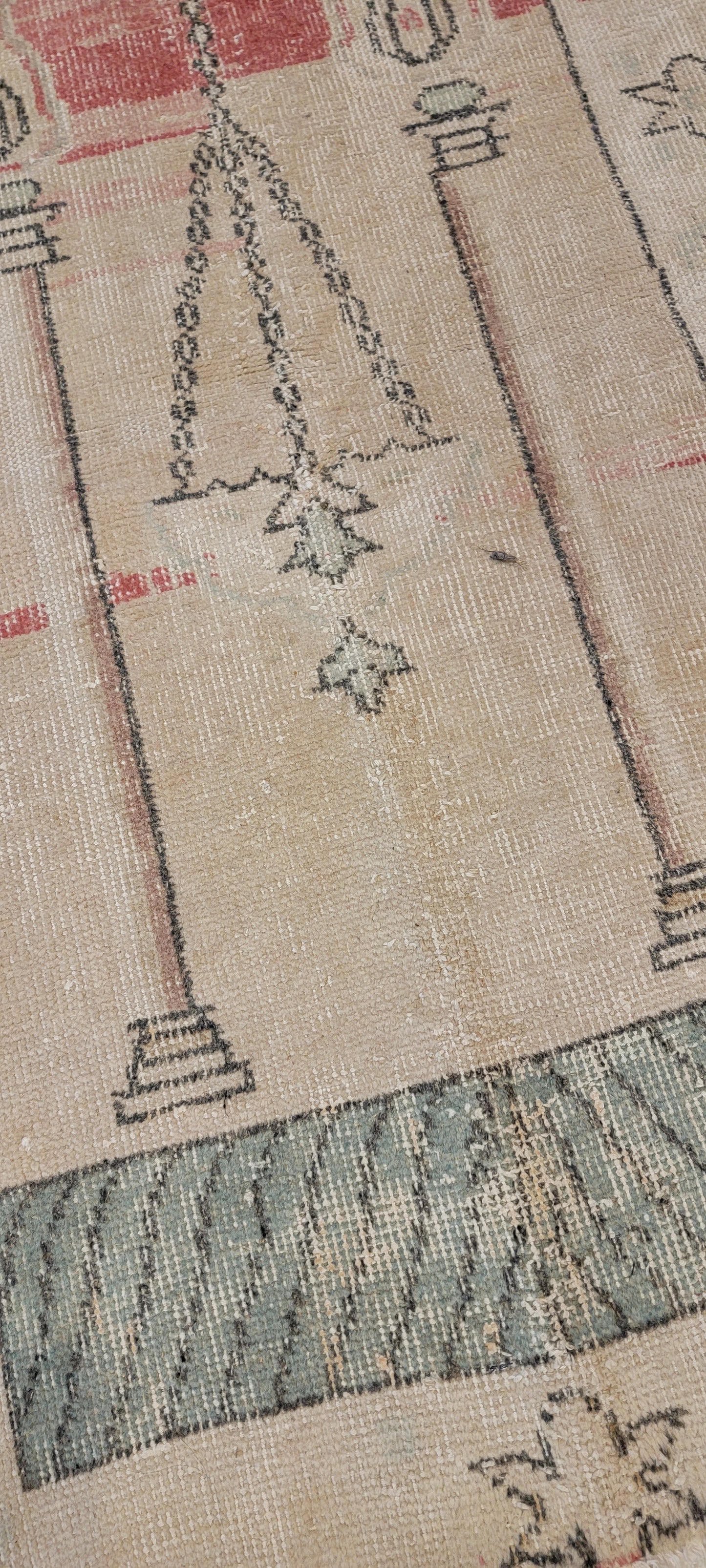 Hand-Knotted Wool Rug Turkish Oushak 2'2" x 4'4"