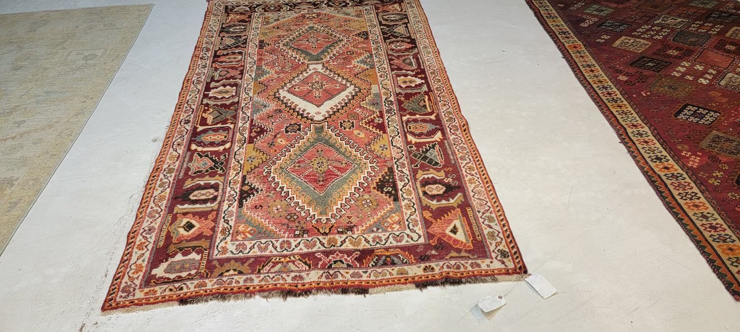 Hand-Knotted Wool Rug Shiraz 4'10" x 7'10"