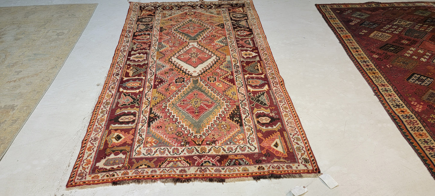 Hand-Knotted Wool Rug Shiraz 4'10" x 7'10"