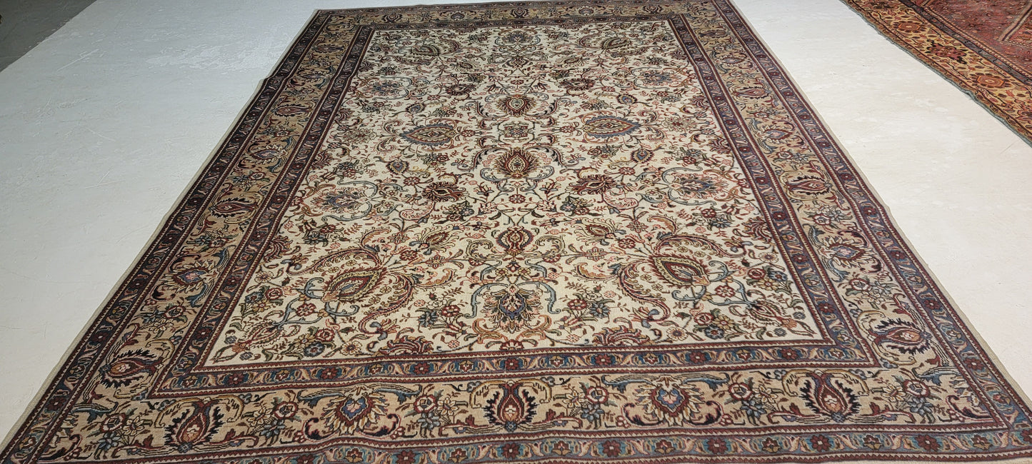 Hand-Knotted Wool Rug Tabriz 9'4" x 12'5"