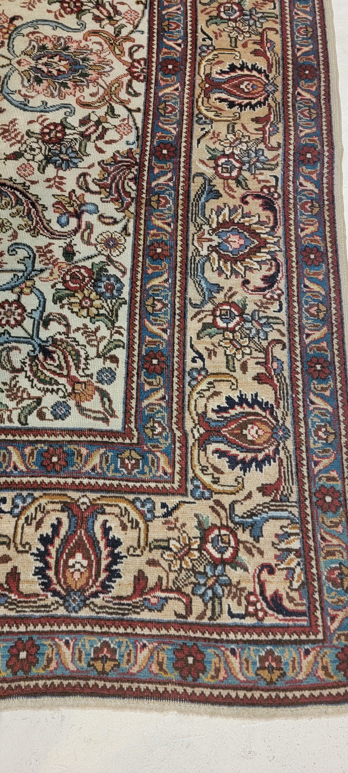 Hand-Knotted Wool Rug Tabriz 9'4" x 12'5"