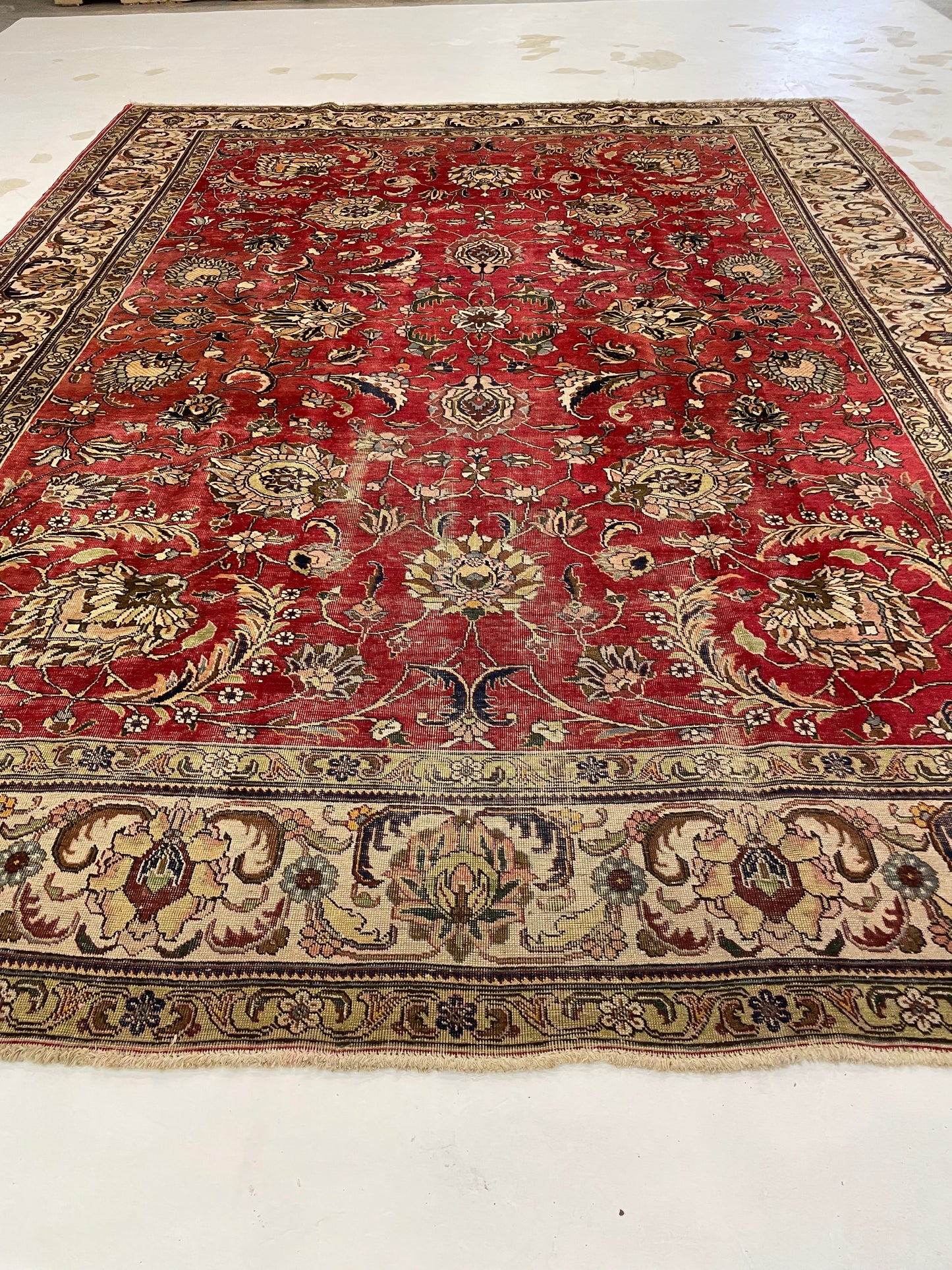 Hand-Knotted Wool Rug Tabriz 10'4" x 13'7"