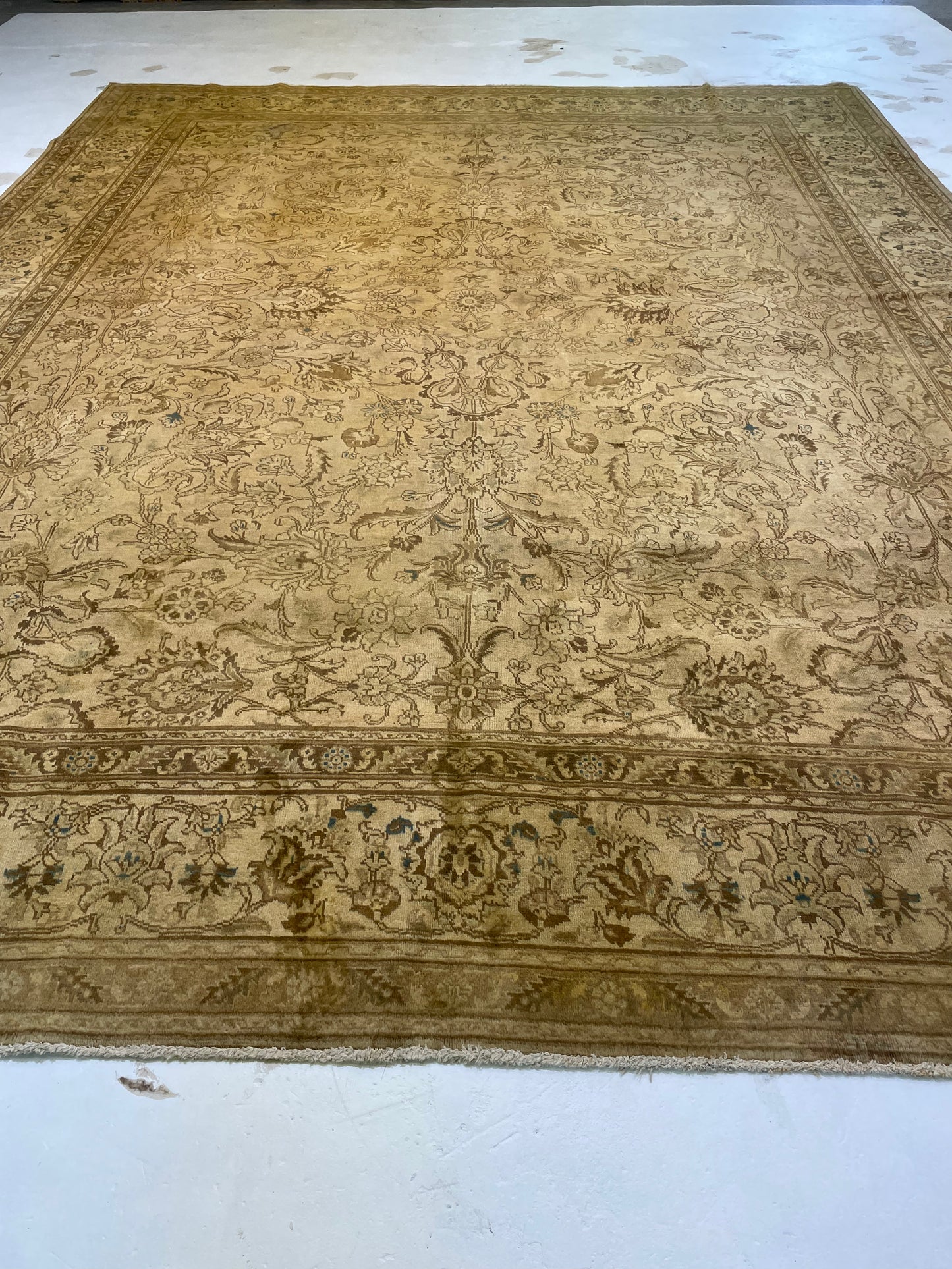 Hand-Knotted Wool Rug Tabriz Tea Washed 11'3" x 14'8"