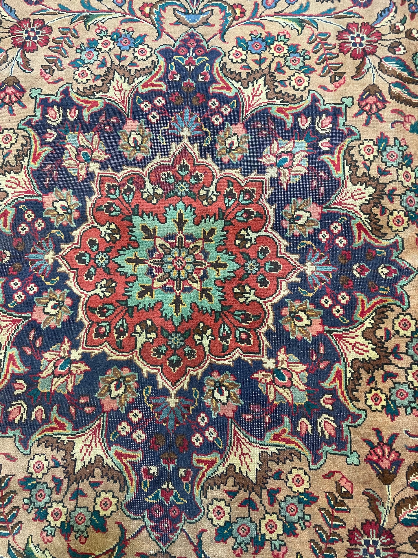 Hand-Knotted Wool Rug Tabriz 9'10" x 13'4"