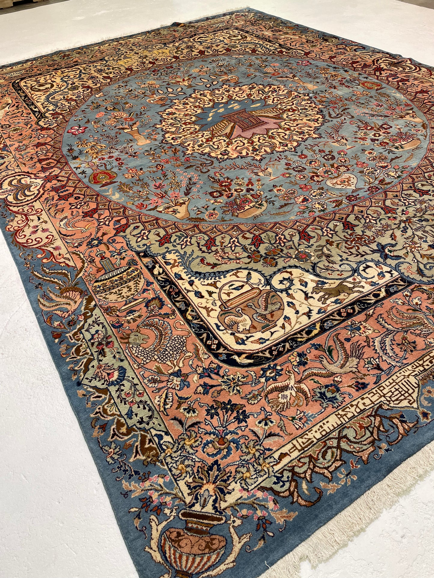 Hand-Knotted Wool Rug Kashmar 9'7" x 13'1"
