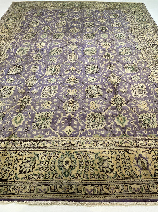 Hand-Knotted Wool Rug Tabriz 9'8" x 13'2"