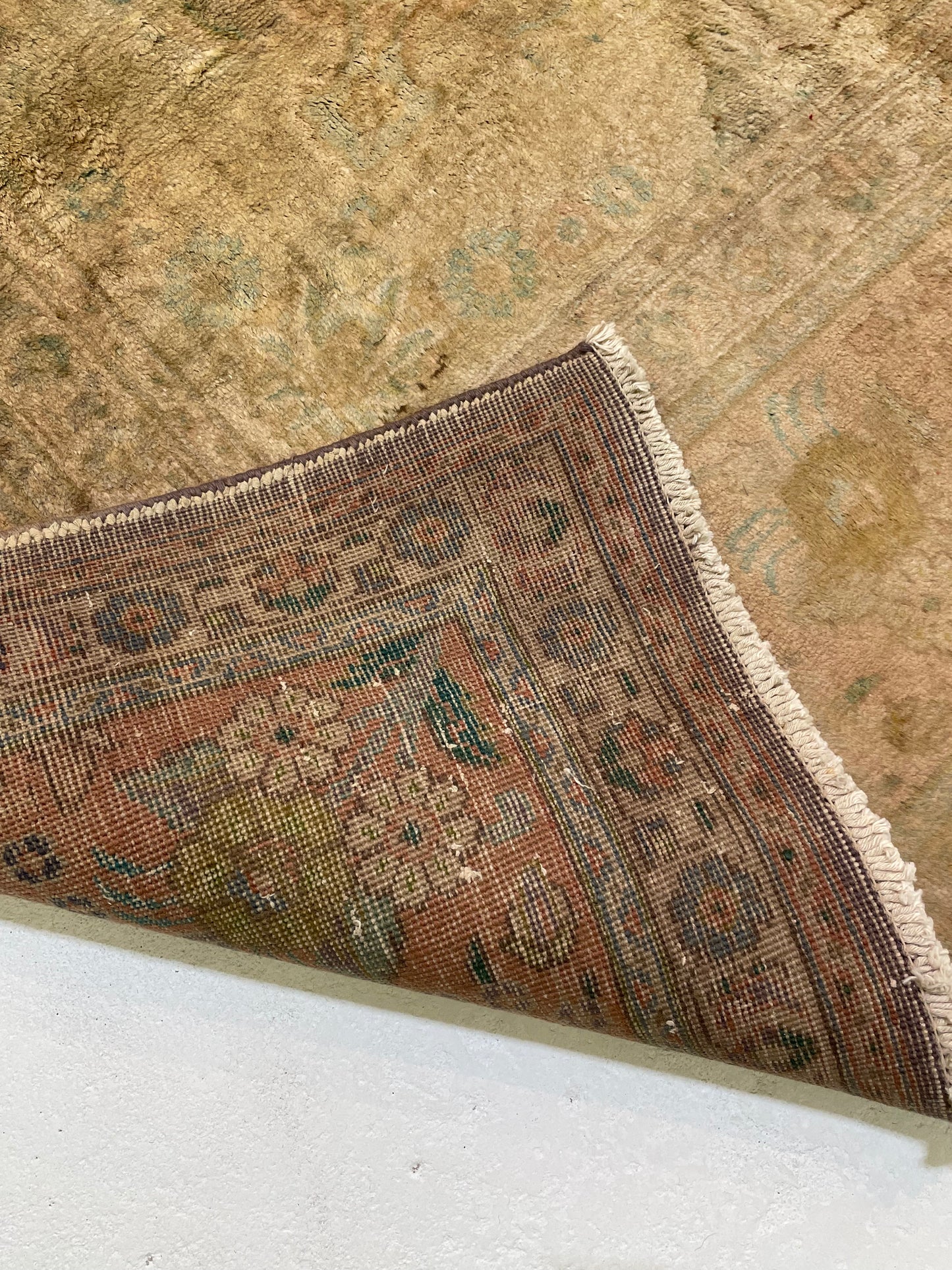 Hand-Knotted Wool Rug Tabriz 9'7" x 13'