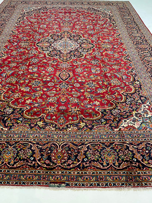 Hand-Knotted Wool Rug Kashan 10' x 13'6"